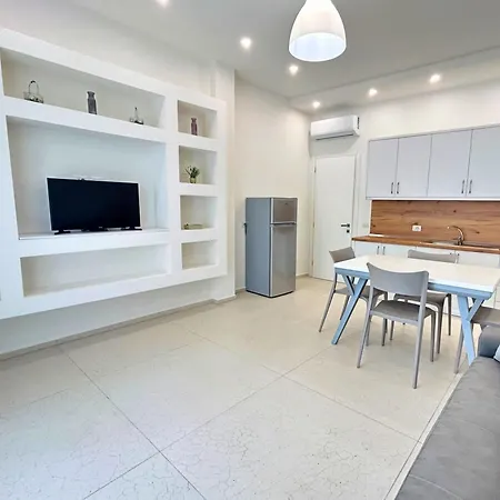 Ramiz Apartamento Orikum
